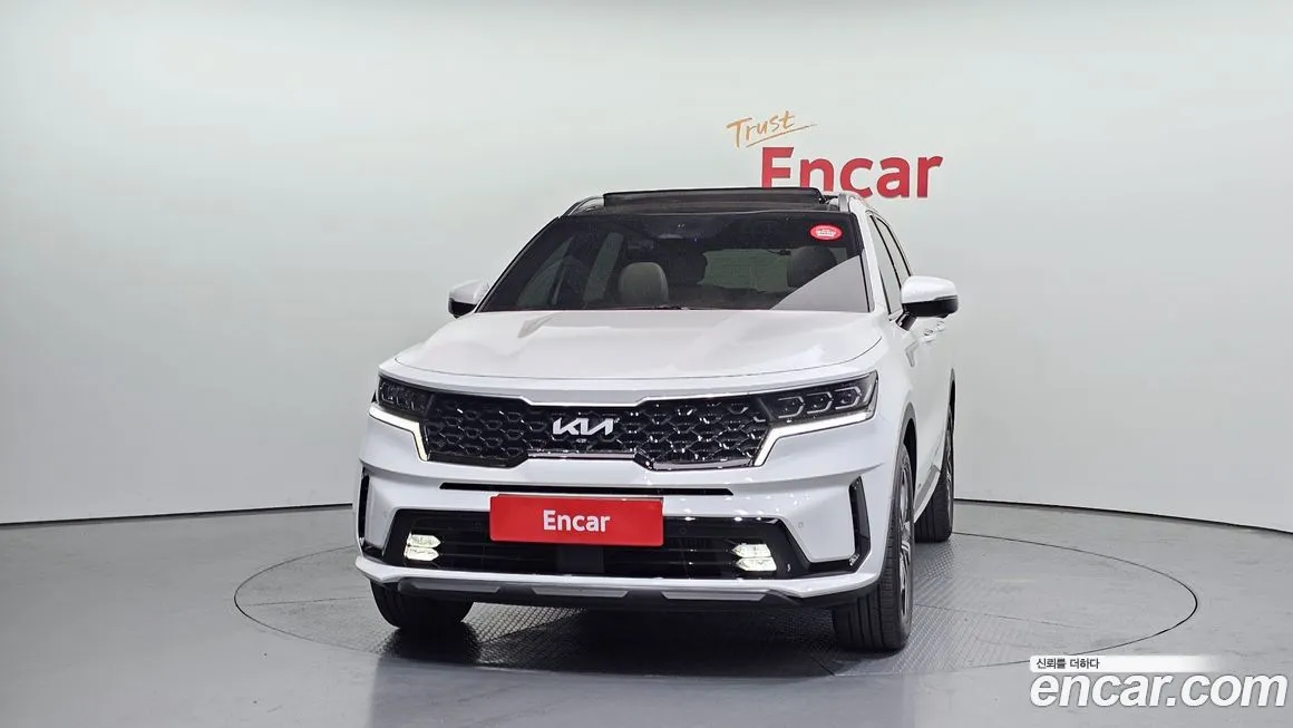 Kia Sorento — фото 5