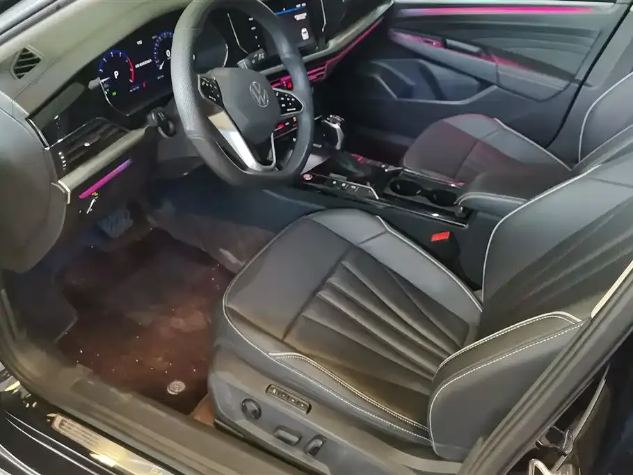 Volkswagen Passat — фото 7