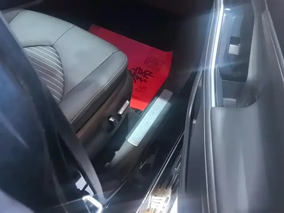 Toyota Crown Kluger 2023 из CN, фото 2