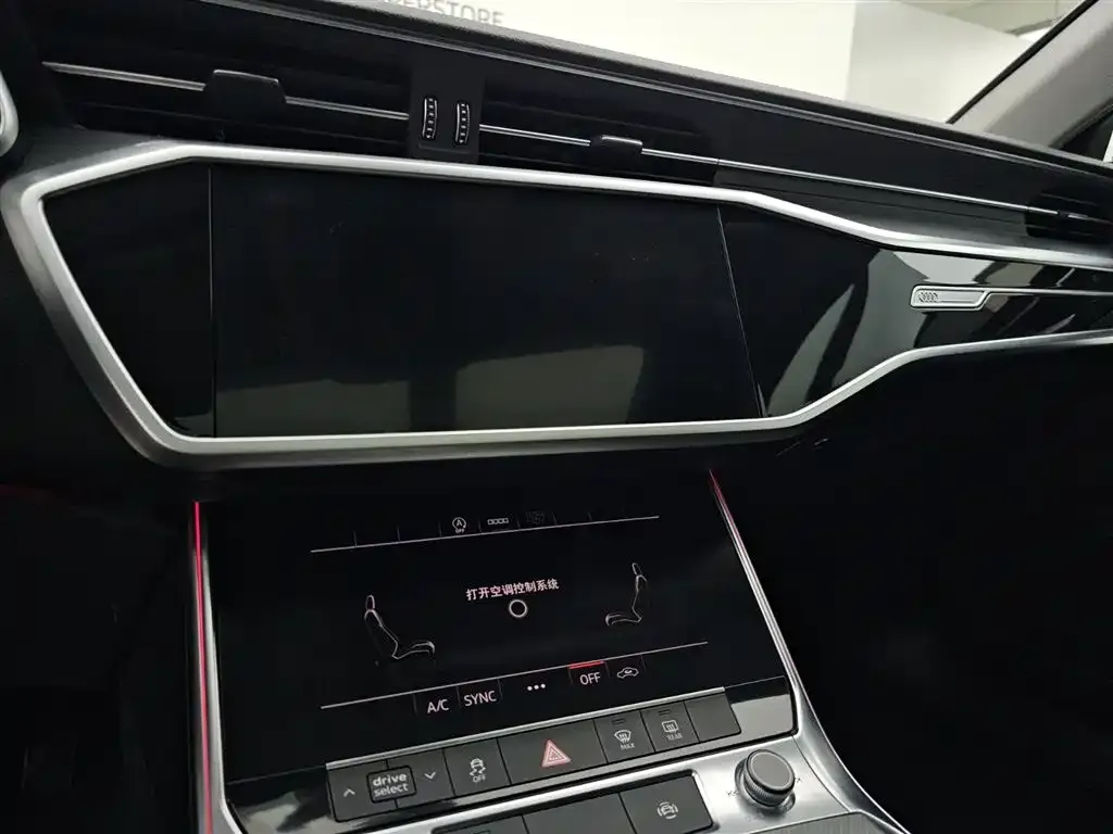 Audi A7L — фото 3