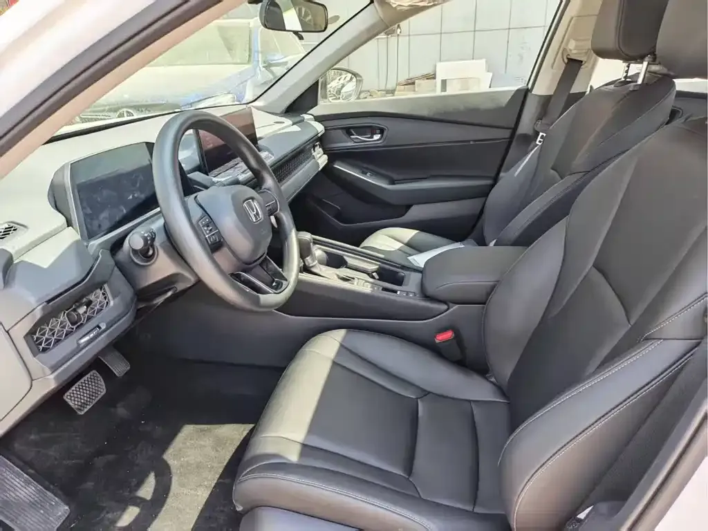 Honda Accord — фото 4