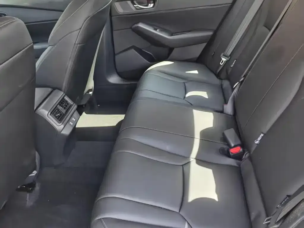 Honda Accord — фото 2