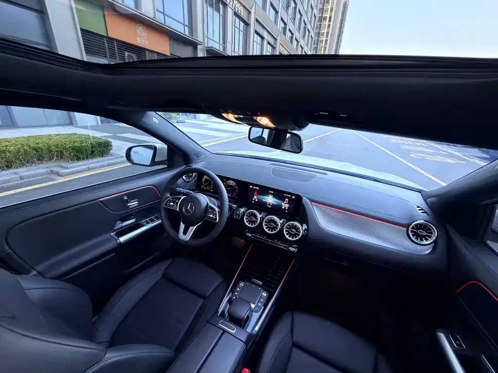 Mercedes-Benz GLA — фото 4