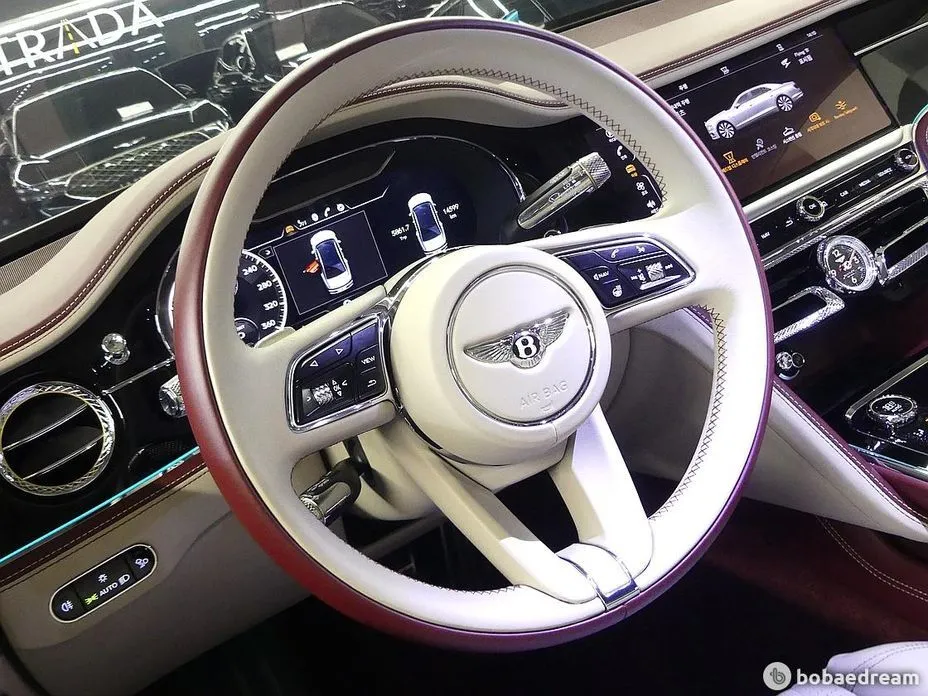 Bentley Flying Spur 2023 из KR, фото 8