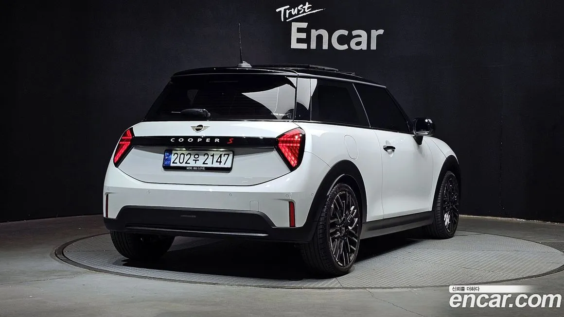 Mini Cooper 2025 из KR, фото 3
