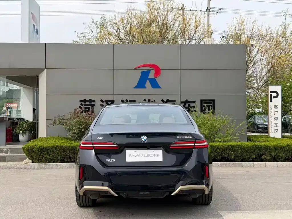BMW i5 2025 из CN, фото 6