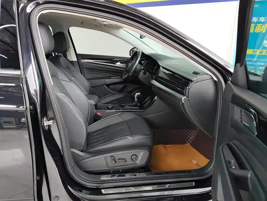 Volkswagen Passat — фото 3