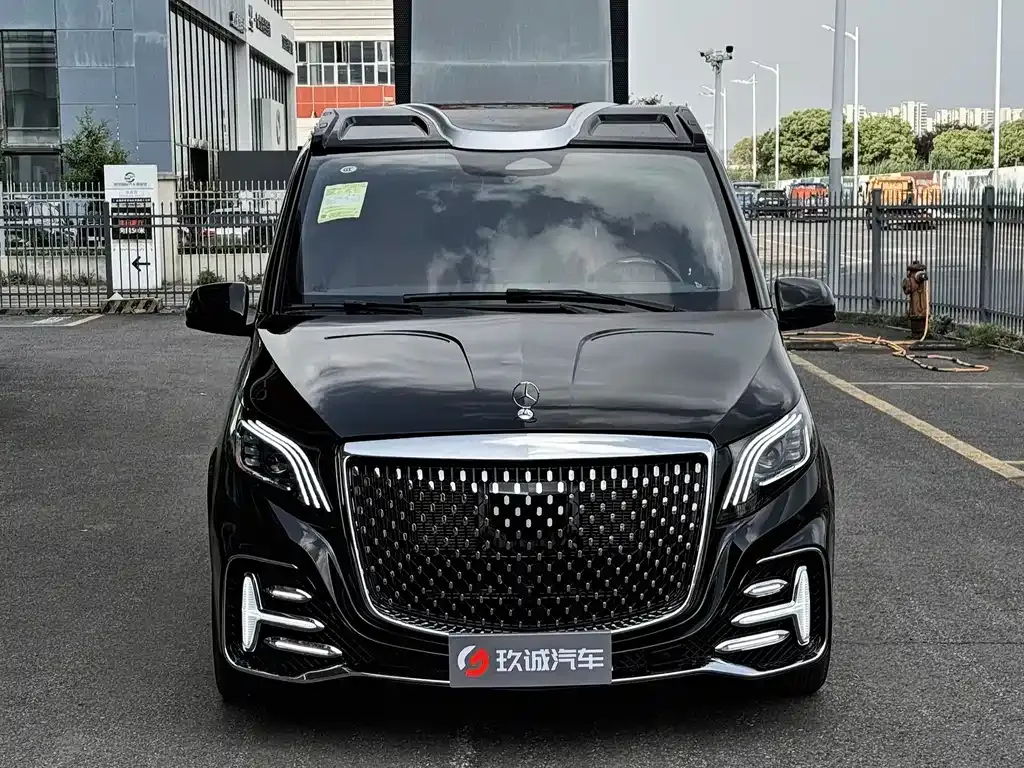 Mercedes-Benz Vito — фото 10