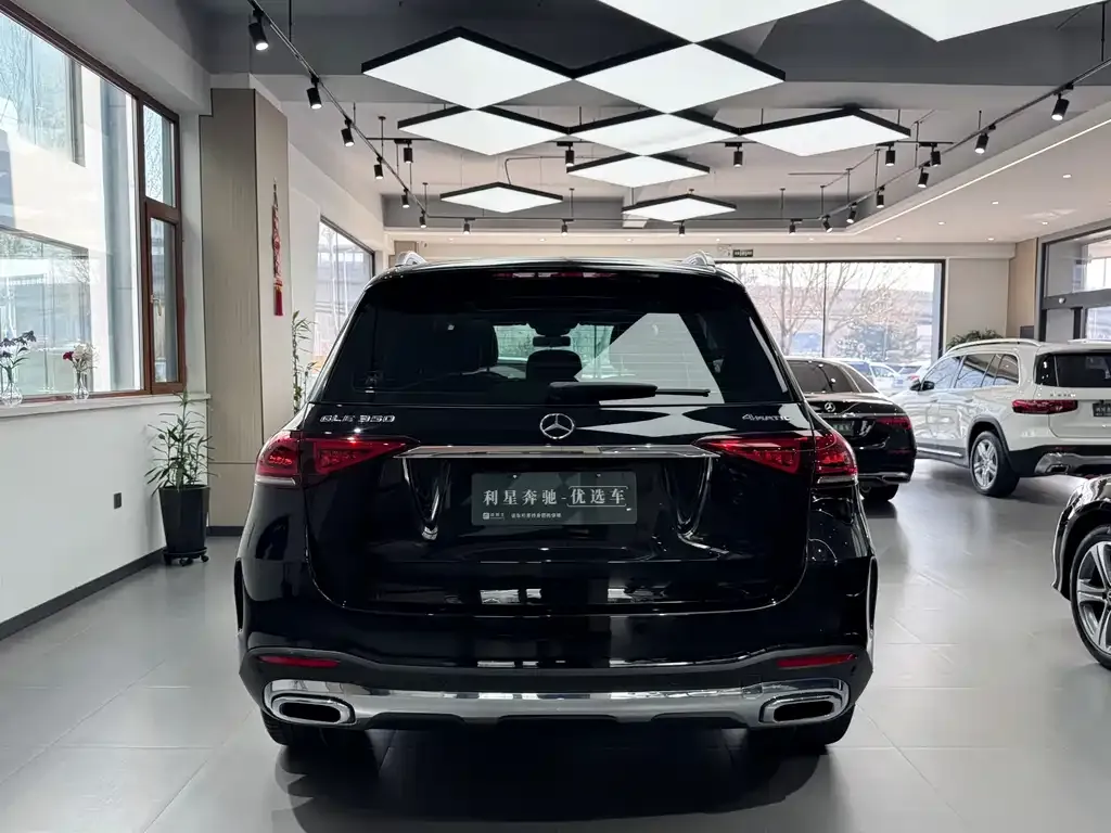 Mercedes-Benz GLE — фото 4