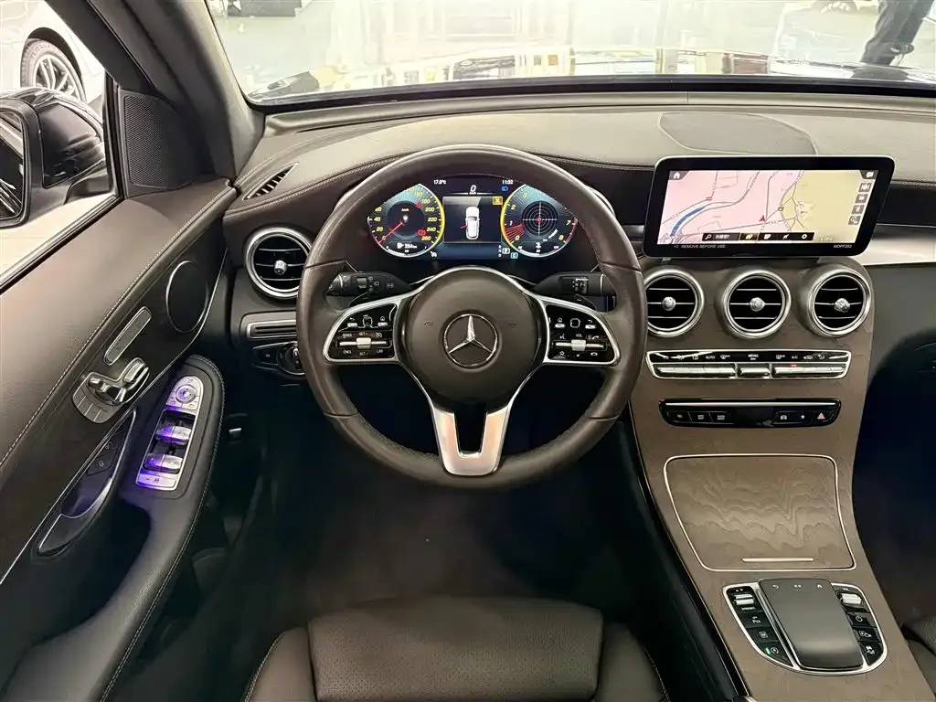 Mercedes-Benz GLC — фото 2