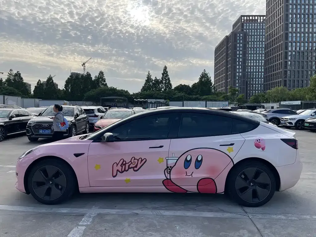 Tesla Model 3 — фото 10