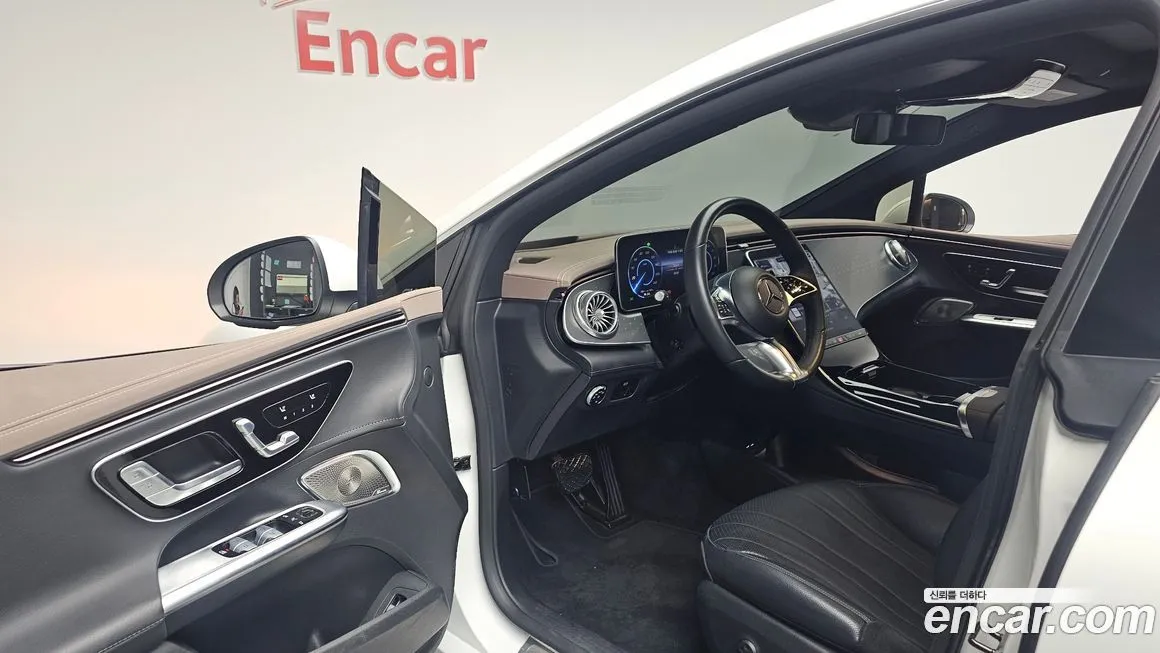 Mercedes-Benz EQE 2023 из KR, фото 8