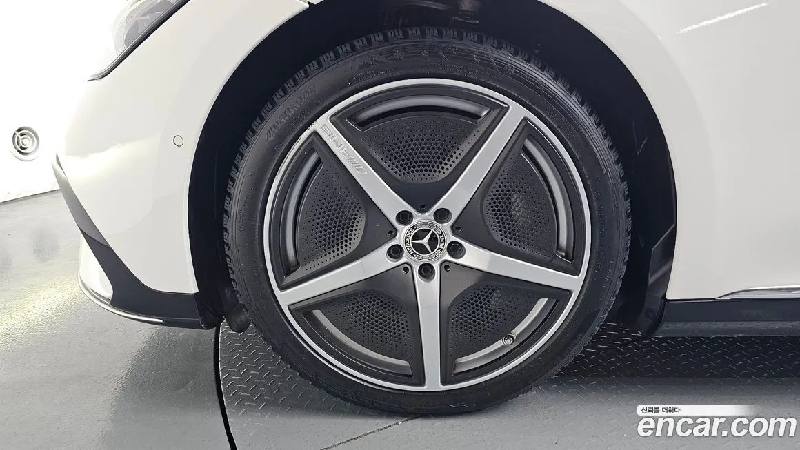 Mercedes-Benz EQE 2023 из KR, фото 7