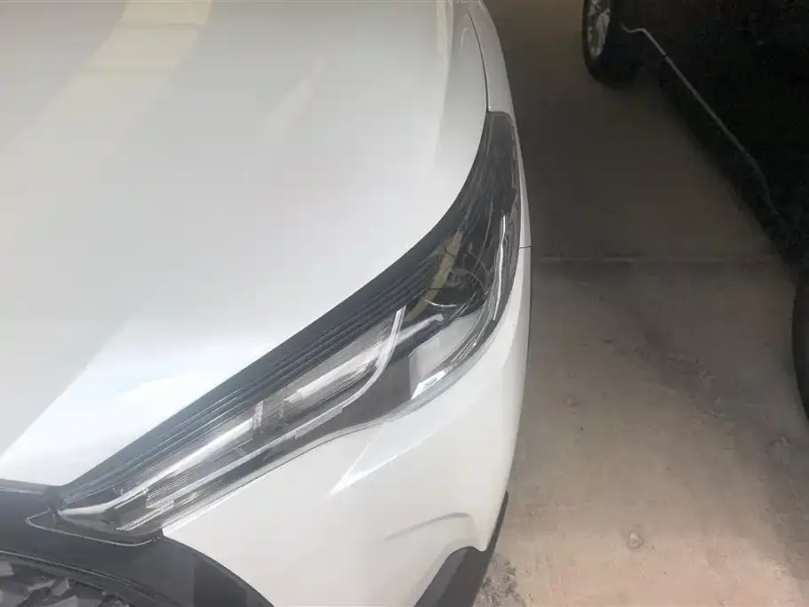 Toyota Corolla Cross — фото 2