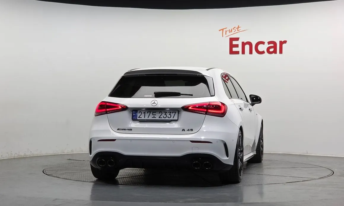 Mercedes-Benz A-Class — фото 8