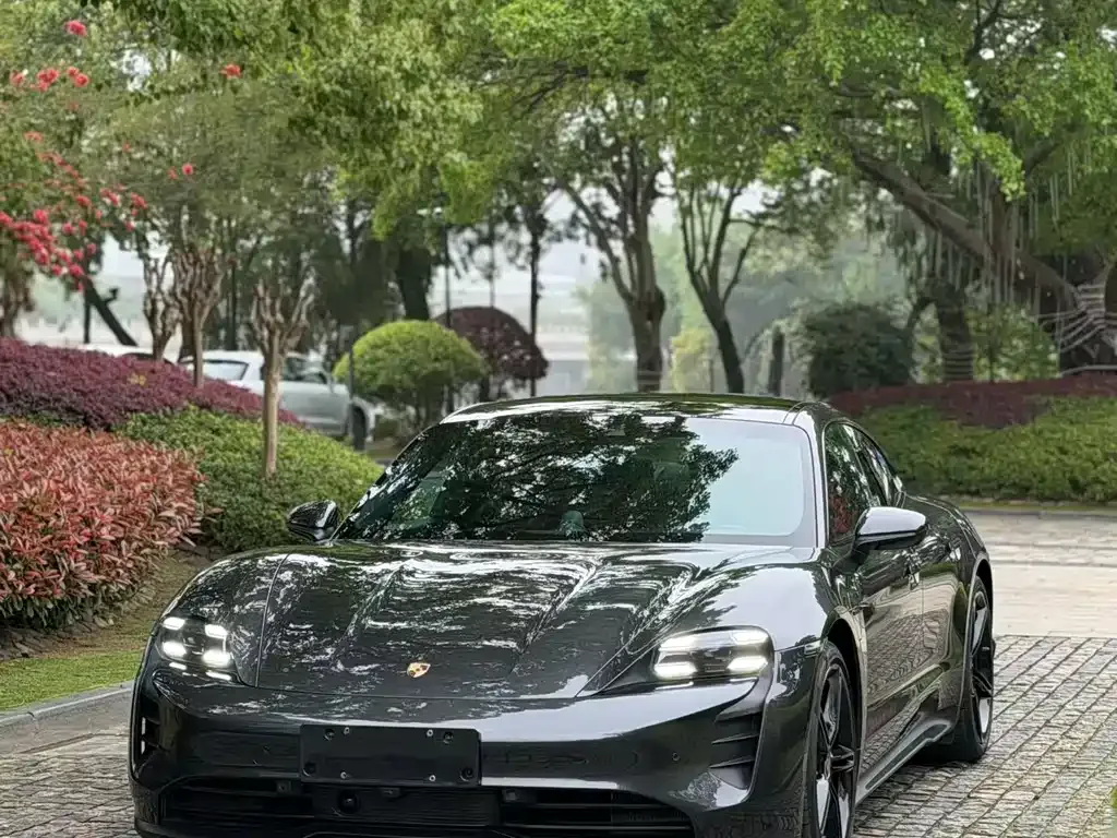 Porsche Taycan 2021 из CN, фото 1