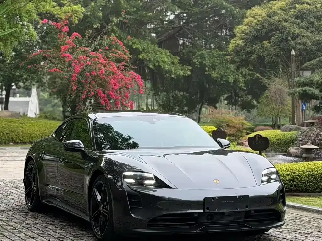 Porsche Taycan 2021 из CN, фото 7