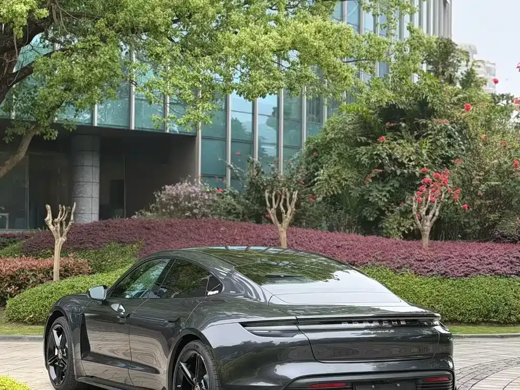 Porsche Taycan 2021 из CN, фото 9