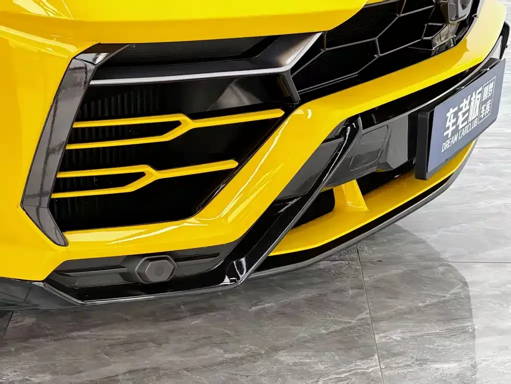 Lamborghini Urus — фото 7