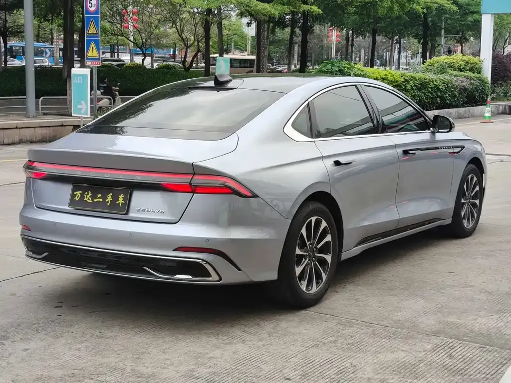 Lincoln Z 2023 из CN, фото 6