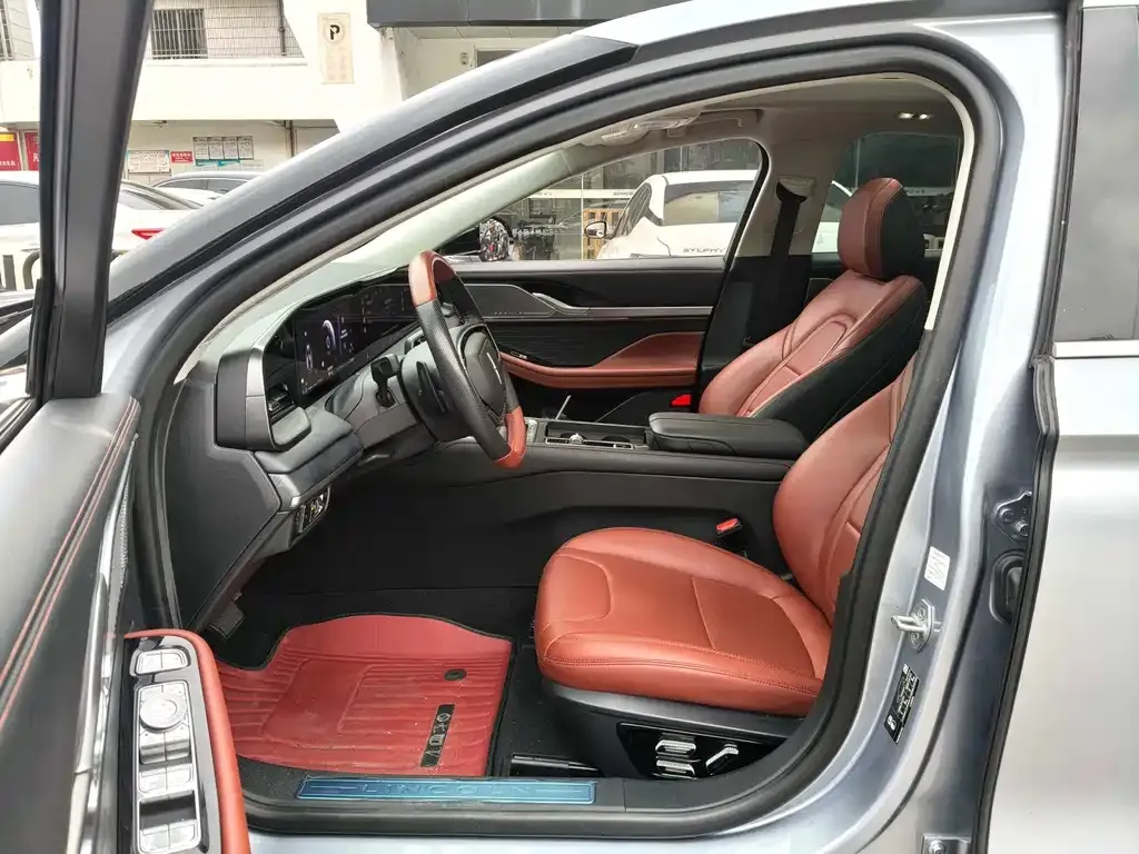 Lincoln Z 2023 из CN, фото 5