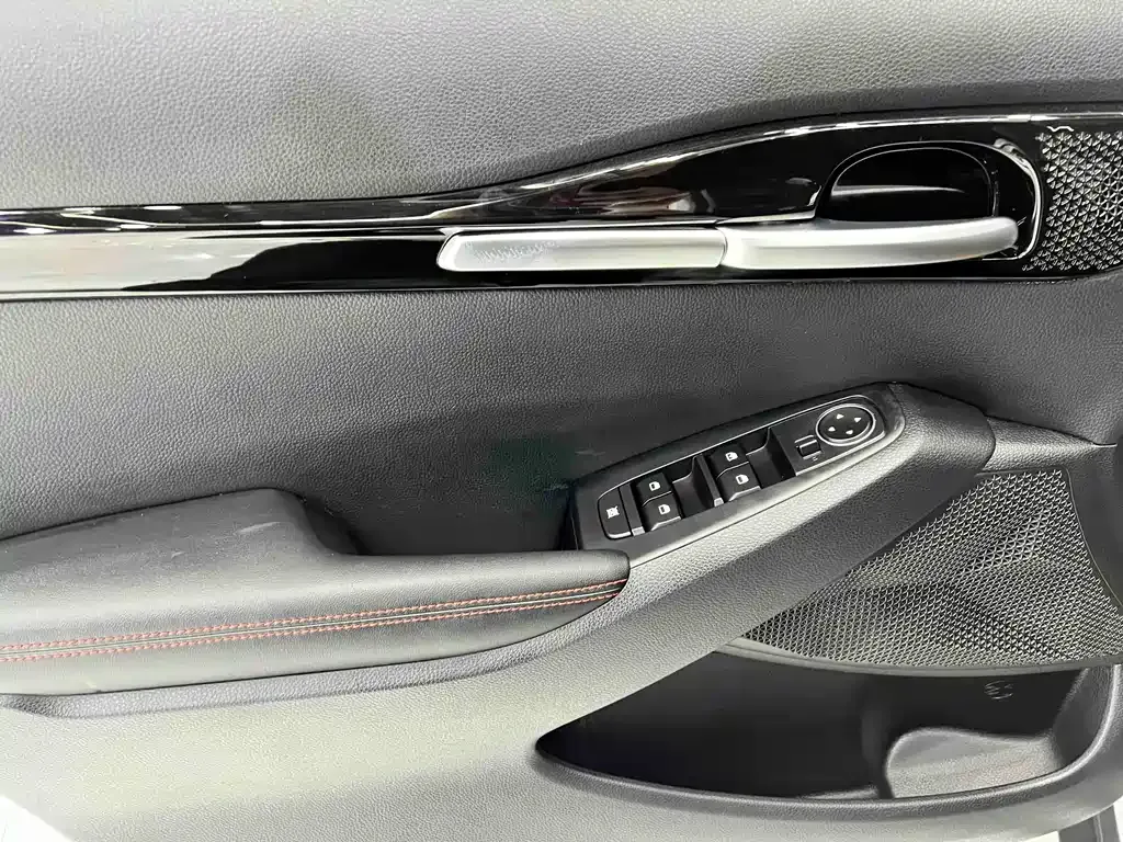 Kia KX3 — фото 10