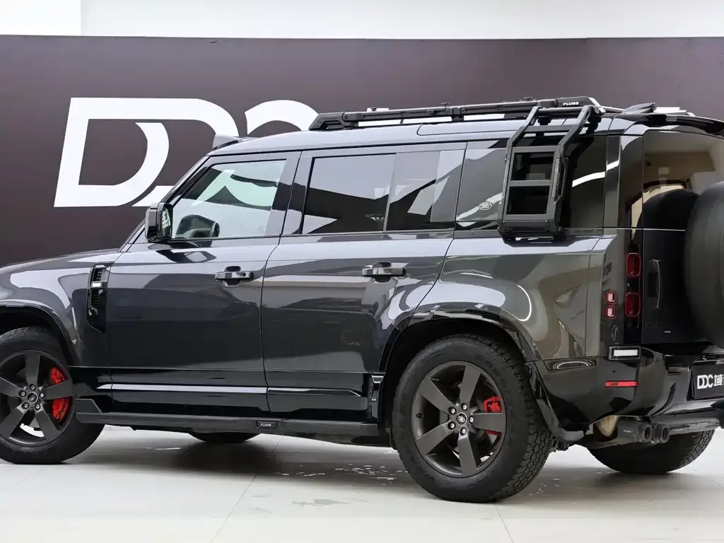 Land Rover Defender — фото 5