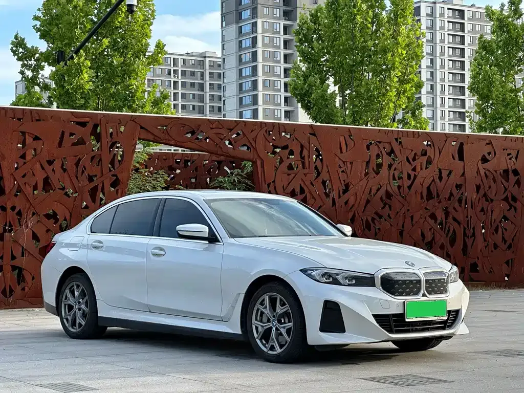 BMW i3 — фото 7
