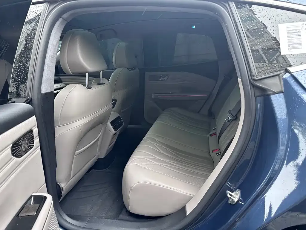 Geely Galaxy Xingyao 8 2025 из CN, фото 7