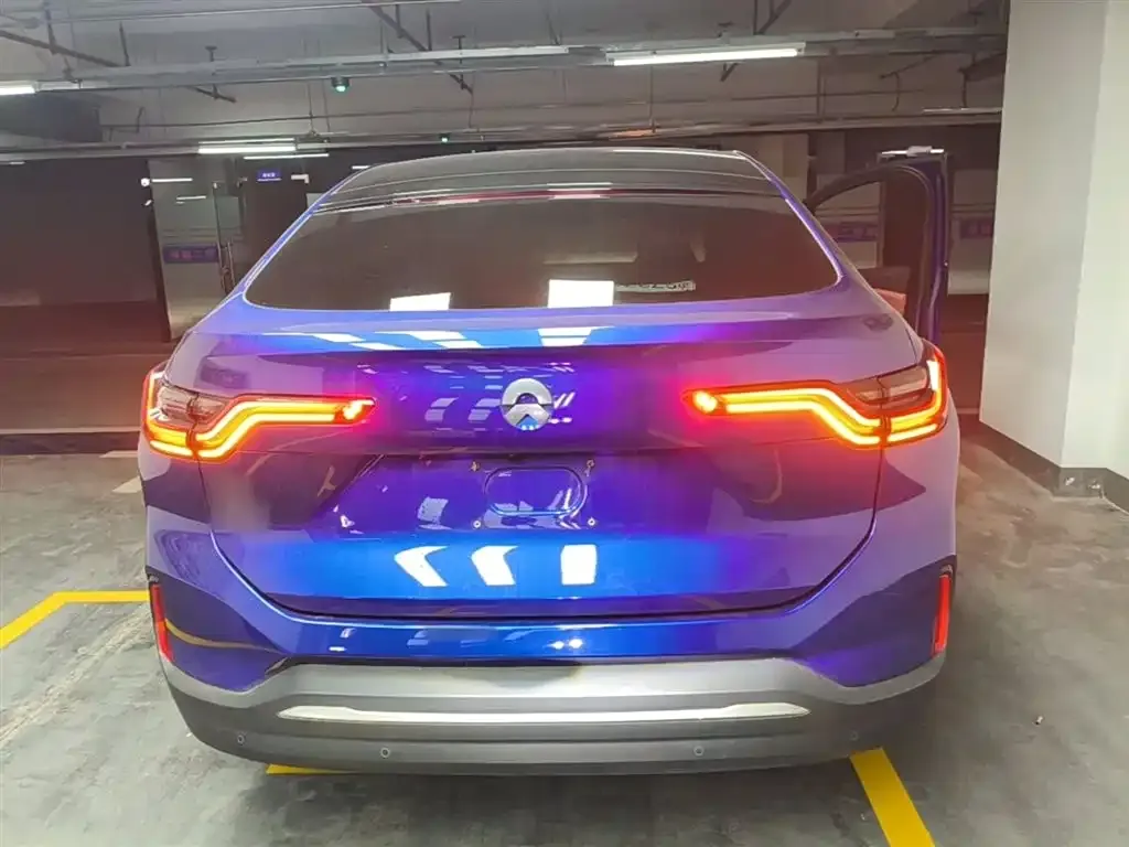 NIO EC6 — фото 7