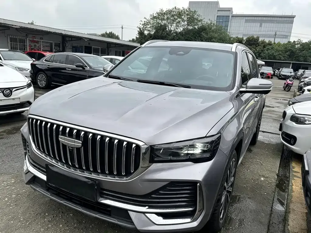 Geely Xingyue L — фото 1