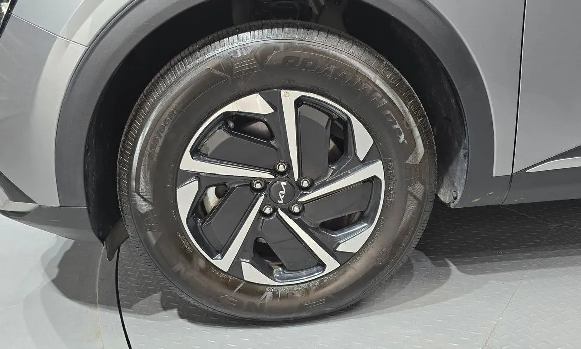 Kia Sportage — фото 9