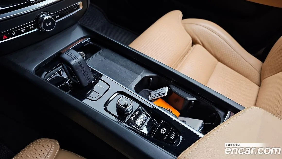 Volvo V60 2021 из KR, фото 6
