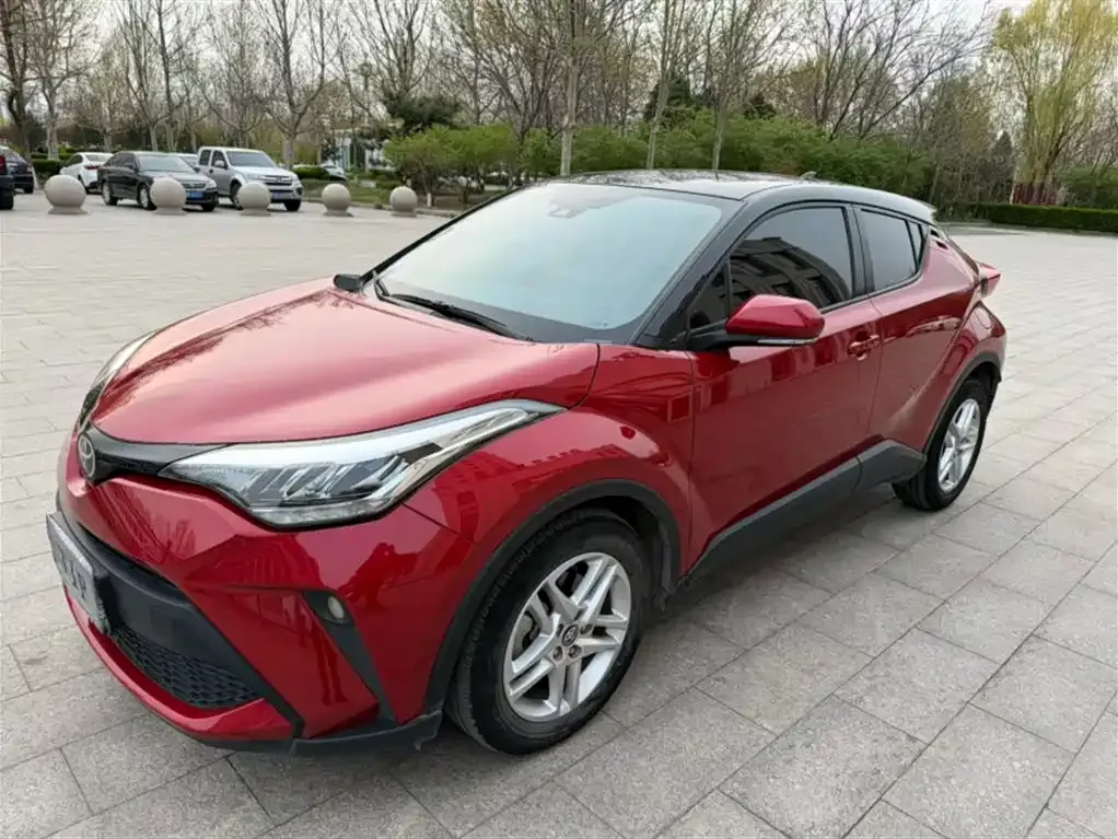 Toyota C-HR 2023 из CN, фото 5