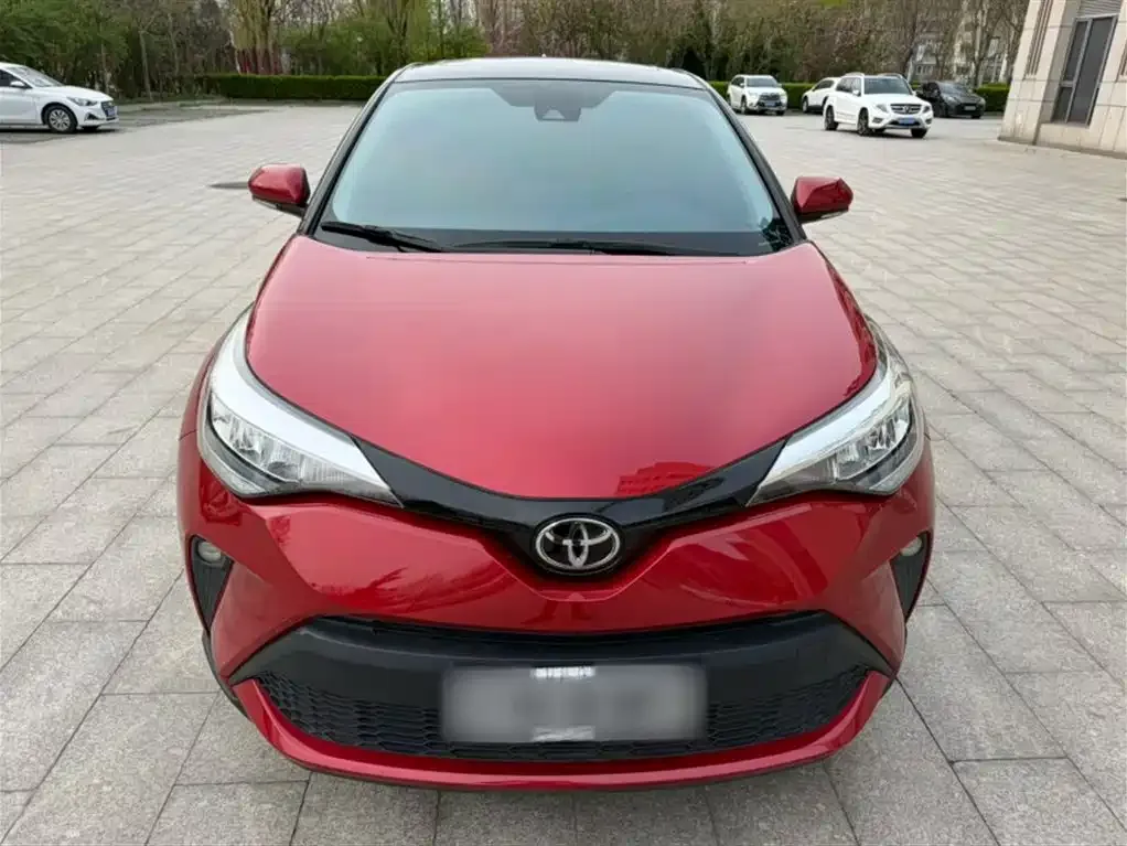 Toyota C-HR 2023 из CN, фото 7