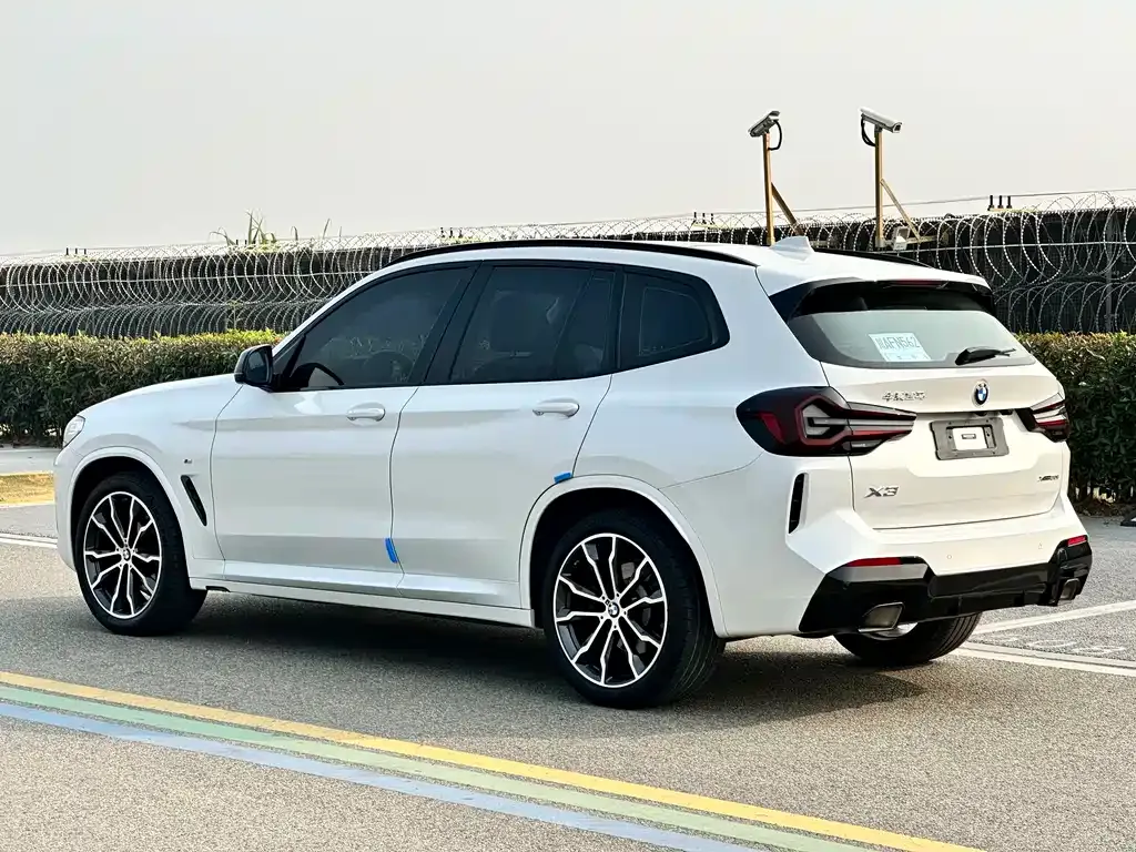 BMW X3 — фото 4