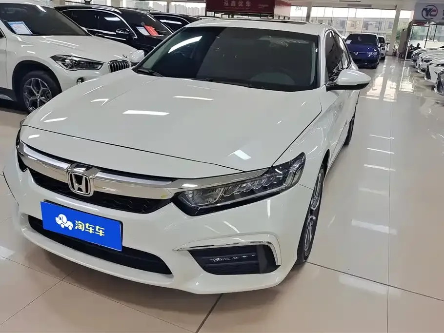 Honda Inspire — фото 1