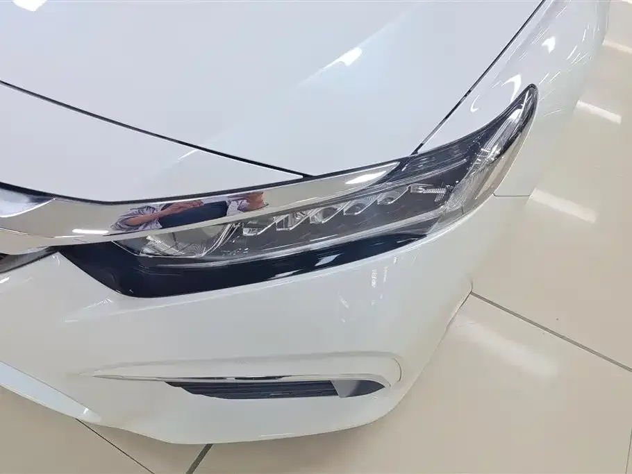 Honda Inspire — фото 10