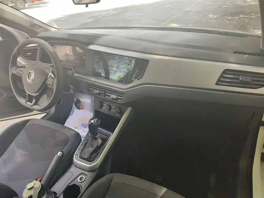 Volkswagen Polo 2023 из CN, фото 9