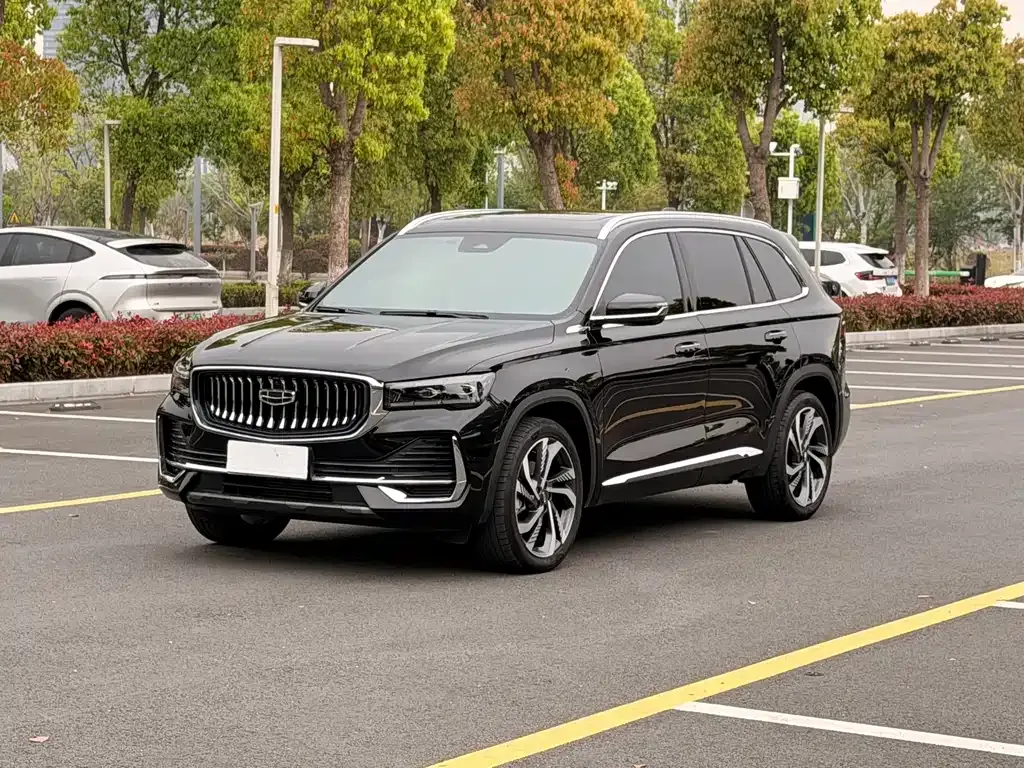 Geely Xingyue L — фото 1