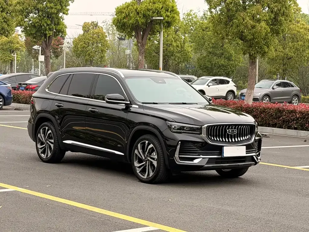 Geely Xingyue L — фото 10