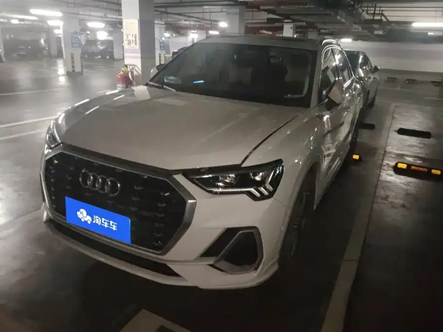 Audi Q3 2022 из CN, фото 1