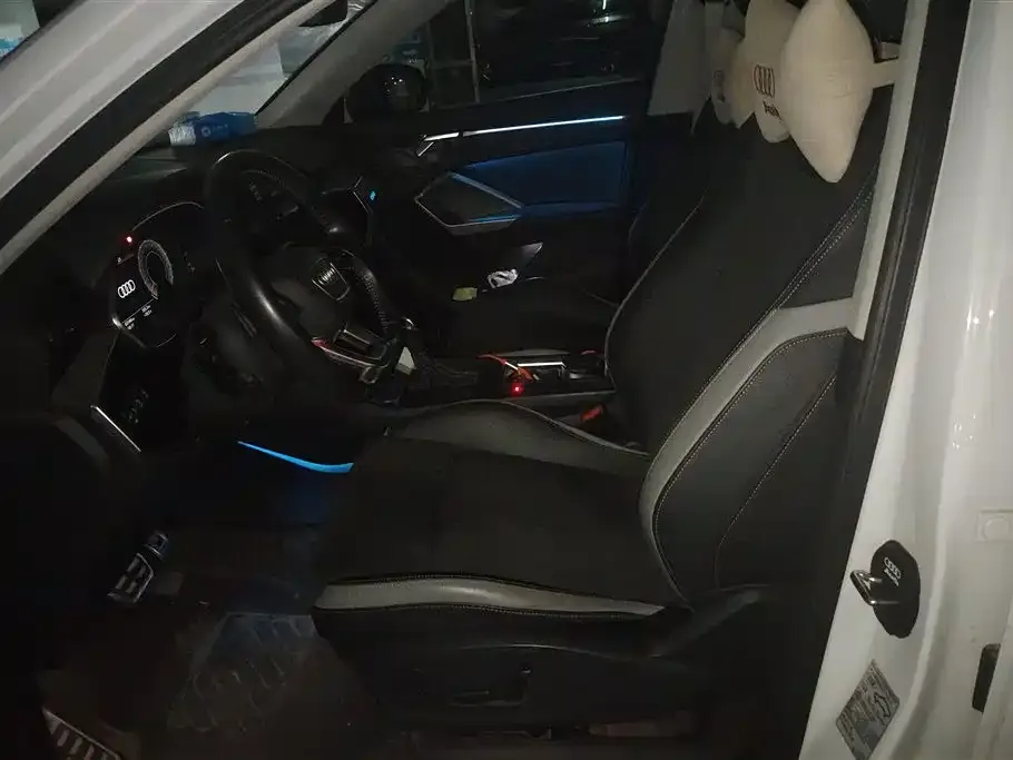 Audi Q3 2022 из CN, фото 8