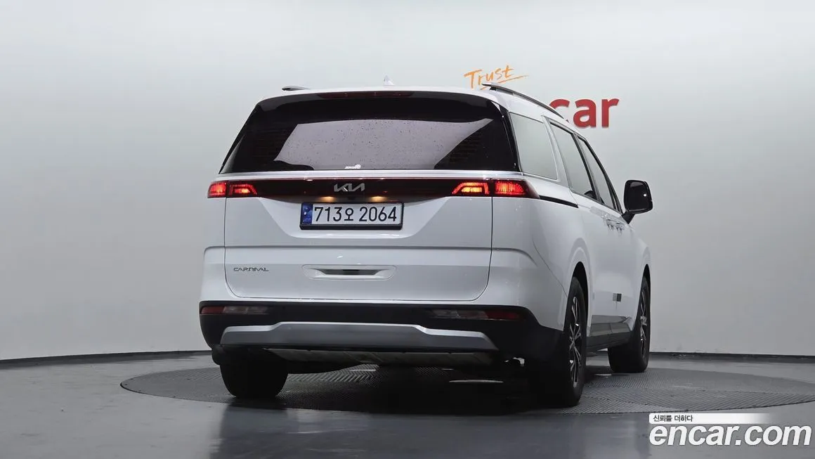 Kia Carnival 2023 из KR, фото 3
