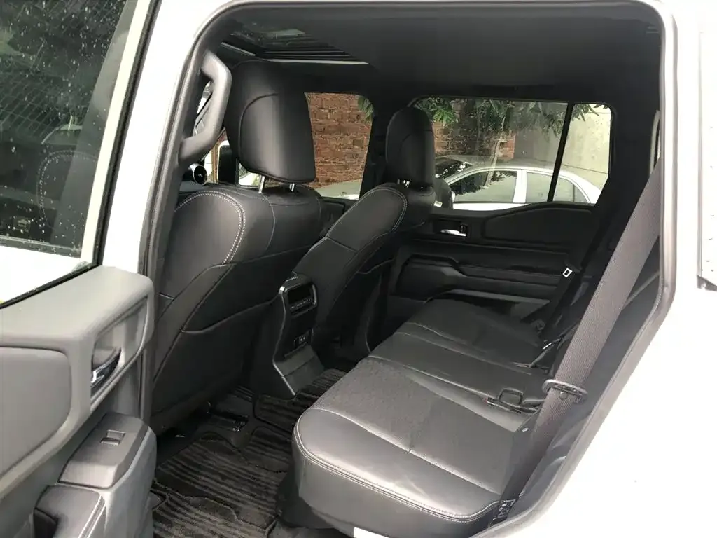 Toyota Prado 2025 из CN, фото 4