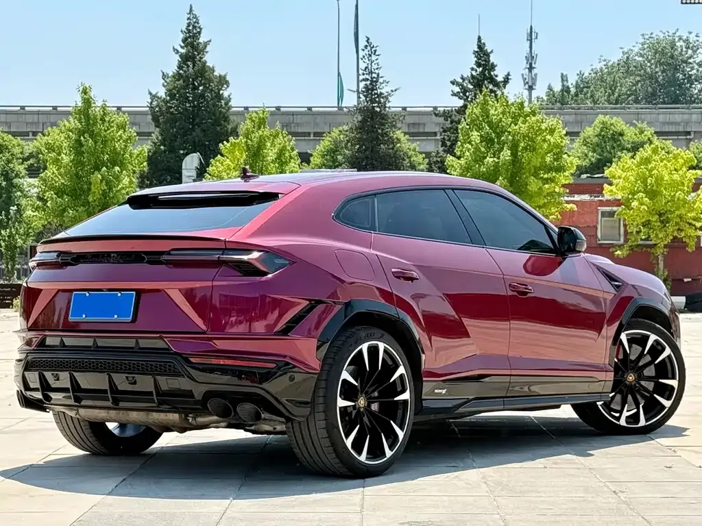 Lamborghini Urus — фото 5