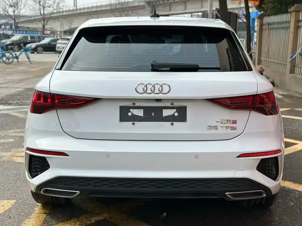 Audi A3 — фото 2