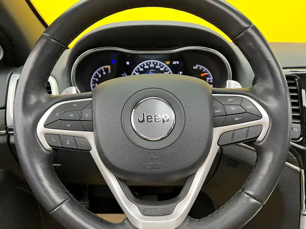 Jeep Grand Cherokee (Import) 2022 из CN, фото 9