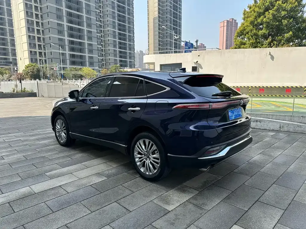 Toyota Harrier 2022 из CN, фото 5
