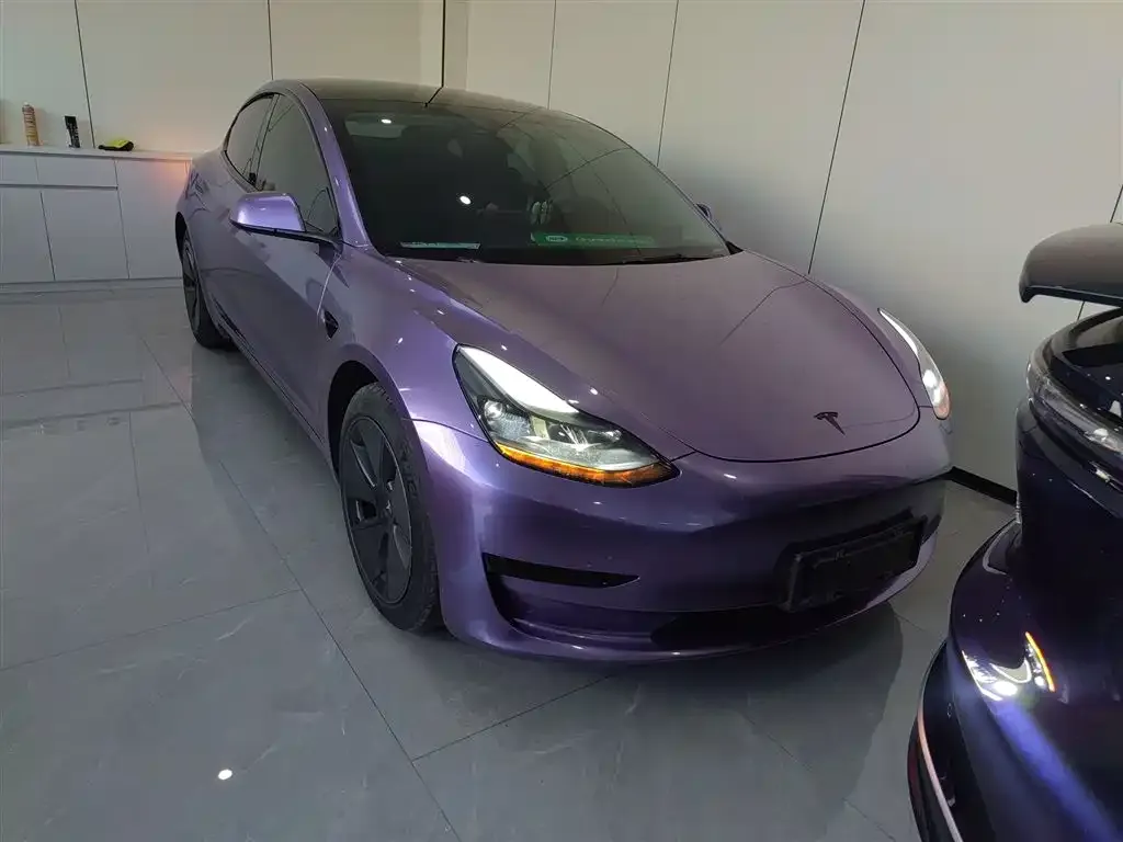Tesla Model 3 — фото 10